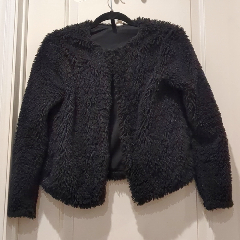 H&M black fuzzy sweater jacket in size S